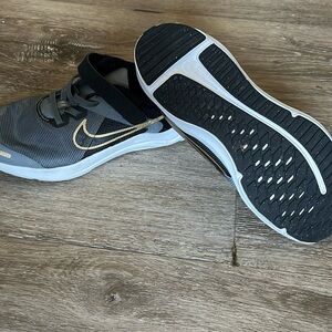 Nike downshifter 12’s, good condition